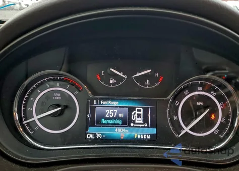 2017 Buick Regal Sport Touring z USA, uszkodzony, nr VIN 2G4GL5EX2H9136409